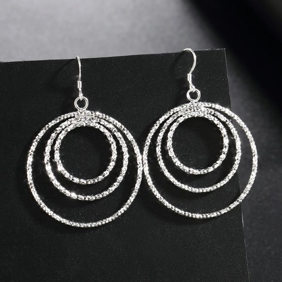 Gorgeous 3 Circles Hanging Earrings, Solid Sterling Silver "Hypoallergenic" - Picture 9 of 9